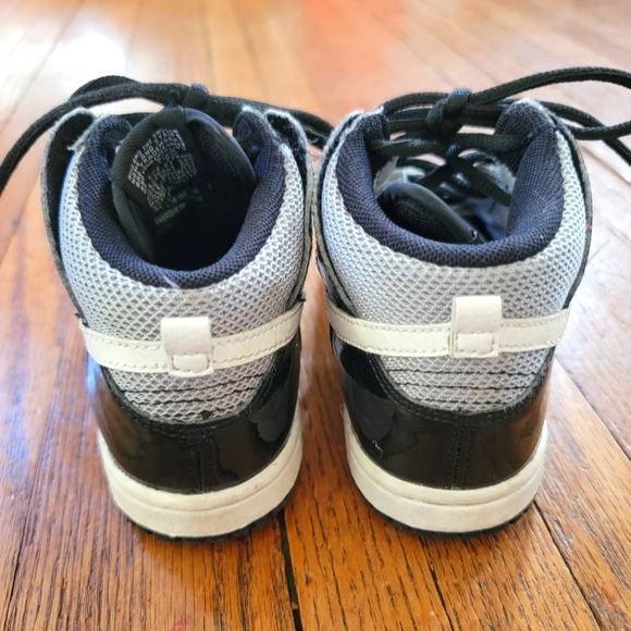 Nike High Top Sneakers - Picture 3 of 5